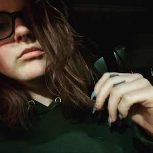 Meet your Posher, Janelle